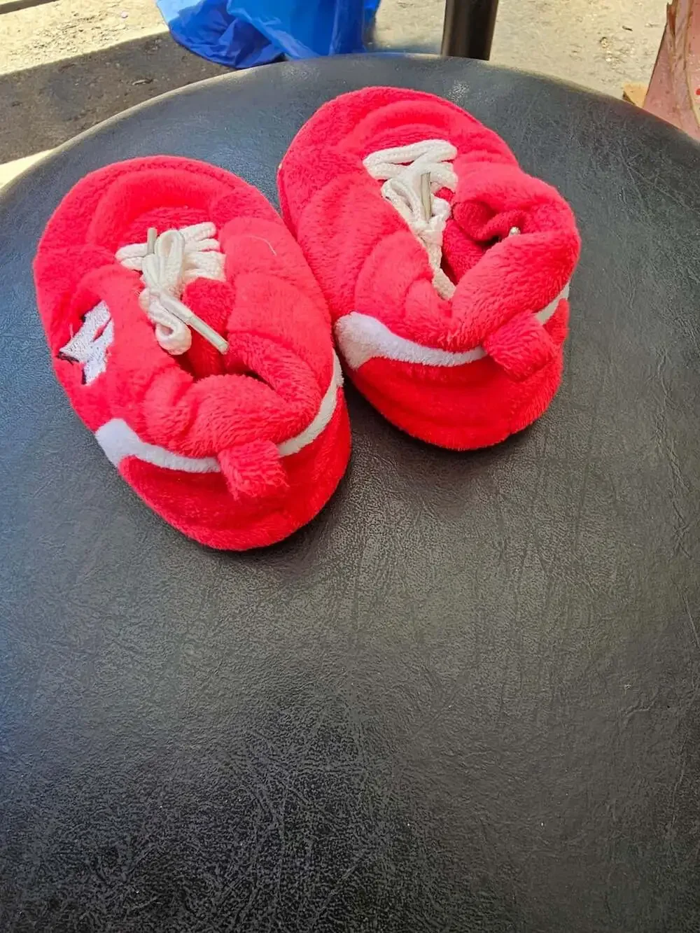 Babys University of Wisconsin Badgers Plush Sneaker Slippers with Grip Soles